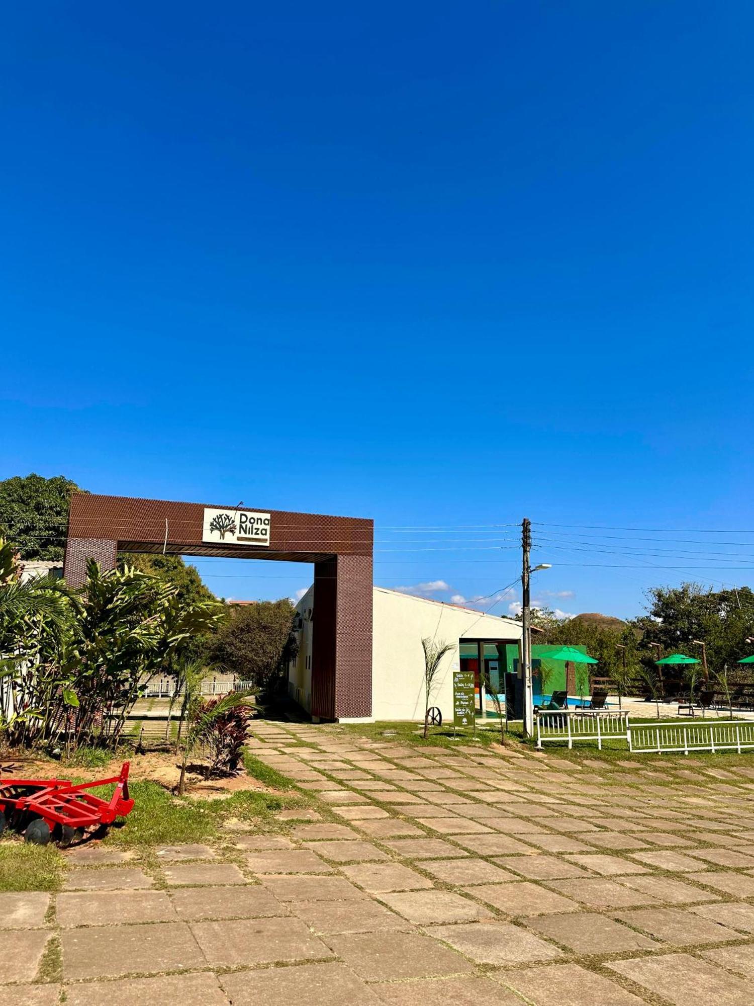 Dona Nilza Fazenda *